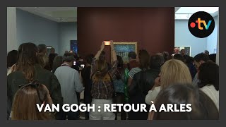 Le retour du tableau quotLa Nuit étoiléequot de Vincent Van Gogh célébré à Arles [upl. by Mariande]