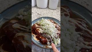 Enchiladas Rojas de Pollo [upl. by Wallraff2]