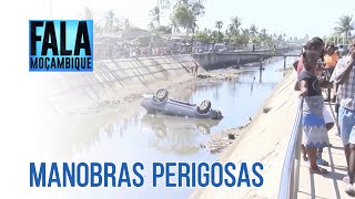 Jovem perde controlo e cai na vala de drenagem na cidade da Beira província de Sofala PortalFM24 [upl. by Xela379]