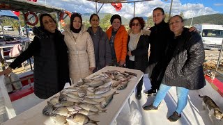 BALIKLAR KADINLARA KIYAK GEÇTİKADINLARIN GÜCÜ [upl. by Ahselrac]