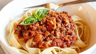 Mum’s Aussie Weeknight Bolognese [upl. by Euqinorev]