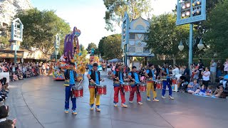 Mickey’s Soundsational Parade FINAL PERFORMANCE  Disneyland 2019 [upl. by Ozmo]