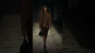 Vittoria Ceretti Walking for Versace SpringSummer 2025 Fashion Week runwaymodel model fashion [upl. by Normand]