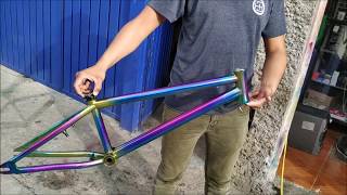 PINTANDO CUADRODE BMX COLOR TORNASOL O OIL SLICK HERREJONBIKES [upl. by Nanreh]