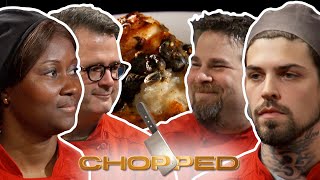 Chopped Hot Cross Buns Wreck Fish amp Mac n Cheese  Full Episode Recap  S9 E4  Food Network [upl. by Giusto17]