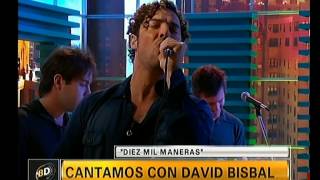 David Bisbal interpreta quotDiez Mil Manerasquot  Telefe Noticias [upl. by Cary832]