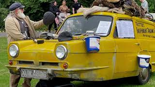 Only Fools amp Horses  Trotters Independent Traders  Reliant Regal Van [upl. by Huxham281]