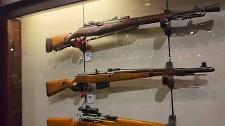 Armas en Cabelas [upl. by Atnes]