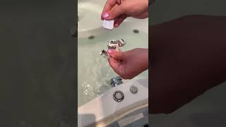 Clean jacuzzi using dishwasher tablet showme LifeHack shortsfeed [upl. by Delastre]