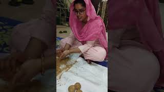 GOND LADDUrecipe vlog roj ek khayen kamjori thakan bhagay AfsanaKhan427 [upl. by Decker]