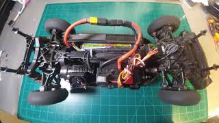 v100 vaterra losi brushless 4370kv motor on storage charged battery 3s lipo 5200mah [upl. by Akirdna]