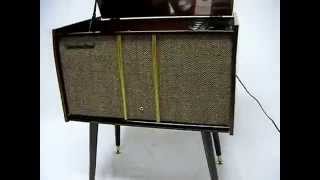 VINTAGE Mid Century delmonico Nivico Console Bluetooth Ipod Iphone Android Input Record Player AMFM [upl. by Burrows]