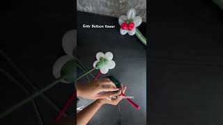 Easy balloon flower balloonflower ballooncreations diy easydiyballoon [upl. by Aenad817]