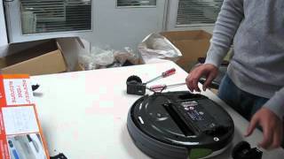 QQ2L cleanmate problemshow to you how to replace wheelAVI [upl. by Fernand]