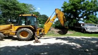 1986 John Deere 410C backhoe for sale  sold at auction June 14 2012 [upl. by Jarv]