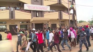 Université d’AbomeyCalavi  encore une autre marche de protestation des étudiants [upl. by Oicnerolf]