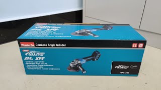 Unboxing Makita GA013GZ  Cordless XGT Angle Grinder 40V [upl. by Lambard]