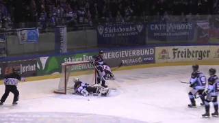 DEL2 Highlights 48 Spieltag  Dresdner Eislöwen vs Frankfurter Löwen [upl. by Fiester]