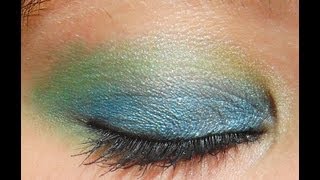 Bright Makeup For Blue Green Eyes [upl. by Elianore]