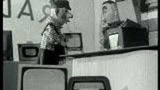 Wahlfilm Beim Radiohändler 1953 [upl. by Anitnerolf611]