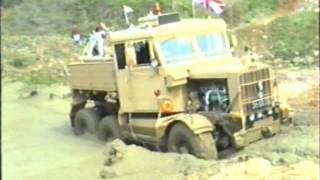 Avon Dassett Scammell Explorer struggles in Micks hole [upl. by Siravrat362]