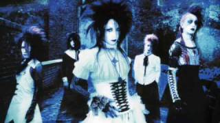 Moi Dix Mois  Pageant [upl. by Arika835]