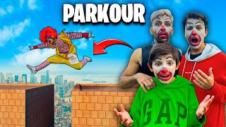 ¡NOS CONVERTIMOS EN PAYASOS ASESINOS Y HACEMOS PARKOUR [upl. by Attenaz]