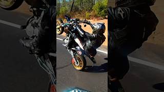 Wheelie drz400sm wheelie bikers stunt stuntvideo stuntabiker [upl. by Haropizt]