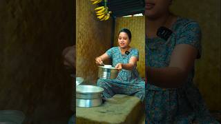 രാവിലെ മുളക് പറിക്കാൻ പോയാലോ saranyasbeautyvlogs [upl. by Savadove589]