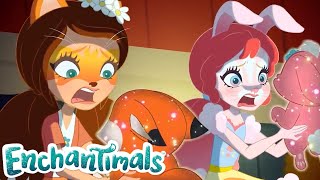 THE BESTIES DISAPPEAR 😱  Spring into Harvest Hills  Best Enchantimals Clips [upl. by Nievelt]