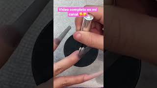 Uñas negras  Uñas acrílicas con diseño negro [upl. by Nilerual566]