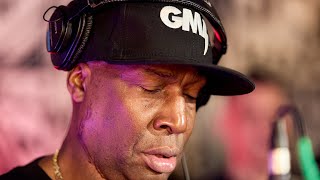 🤯 Grandmaster Flash shows us how producers use the “Quick Mix Theory”  DRINK CHAMPS [upl. by Benedick338]