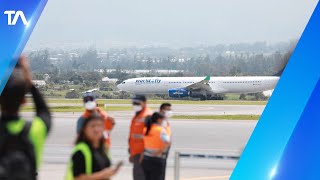 Llegaron los ecuatorianos desde Ucrania a Quito [upl. by Atineg847]