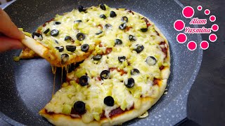 5 Minuten Pizza selber machen 🍕 OHNE OFEN amp HEFE Pfannenpizza  Pizza selber machen [upl. by Curren]