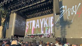 The crowd singing Super Board…waiting for Stray kids  BST Hyde Park London [upl. by Doralynne]