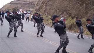 Soldados policías y bomberos bailando COMPILACIÓN 1 [upl. by Ferreby545]