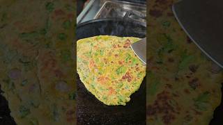 PalakGreen Paratha viralvideo food foodie healthy Paratha shortvideo cookingvlogwinter [upl. by Ael407]