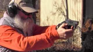 Shooting the TwoShot 45 ACP9x19mm Convertible Derringer from DoubleTap Defense Gunblastcom [upl. by Rebekkah856]