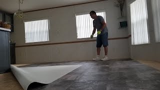 VIDEO ENSEÑANDO COMO INSTALAR PISO DE VINILO Vinyl Floor [upl. by Alimat]