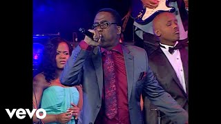 Jabu Hlongwane  Igama Elithi Jesu Live at Theatre on the Tracks Midrand 2011 [upl. by Aem525]