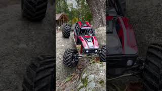 Axial Capra goes over this stone without any problem🤣🤣🔥❤️💪👑 traxxas rc fms trx4 rclife [upl. by Emmie]