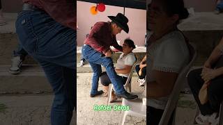 Un baile sorpresa para mamá 🤭😅😅😅 dance viral parati [upl. by Odette]