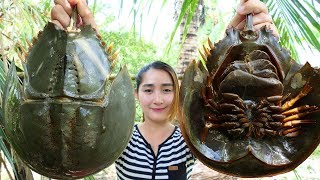 Yummy Horseshoe Crab Salad Cooking  Horseshoe Crab Cooking  Cooking With Sros [upl. by Korney700]