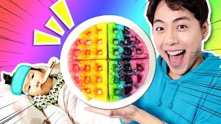 와 무지개 와플 만들어봐요 Pretend play Cooking Rainbow Waffle for kids  마슈토이 Mashu ToysReview [upl. by Halil331]