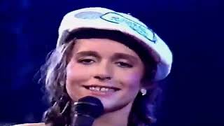 NICOLETTE LARSON  Lotta Love HD LIVE [upl. by Tiga]