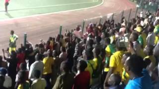 Watch Kano Pillars fans do the Sai Masu Gida dance at the Agege stadium [upl. by Camey652]