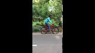 BTWIN ROCKRIDER 540 Front brake test [upl. by Zaria]