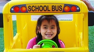 Jannie Pretend Play Going to School with Giant Bus Toy [upl. by Vaios]