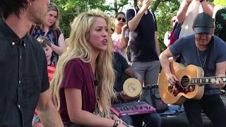 Shakira  Chantaje Live in Washington Square Park  En Vivo en Washington Square Park [upl. by Nylareg]