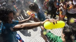 Las fiestas en España por el 15 de agosto [upl. by Thea]